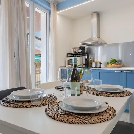 Lakeview Attico Saini / Centro Storico Appartement