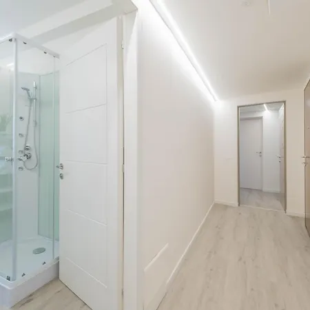 Lakeview Attico Saini / Centro Storico Appartement Stresa