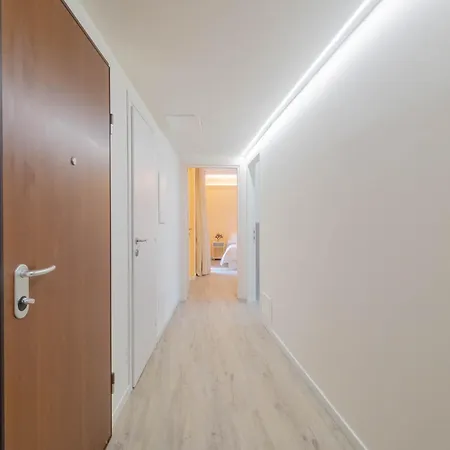 Lakeview Attico Saini / Centro Storico Appartement